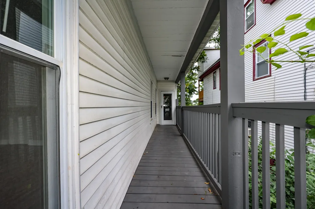 447 Hanover Street Manchester NH 03104