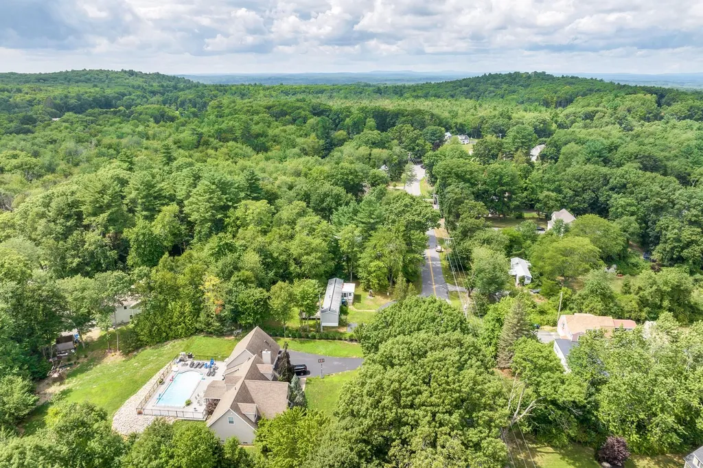 38 Lovell Road Stratham NH 03885