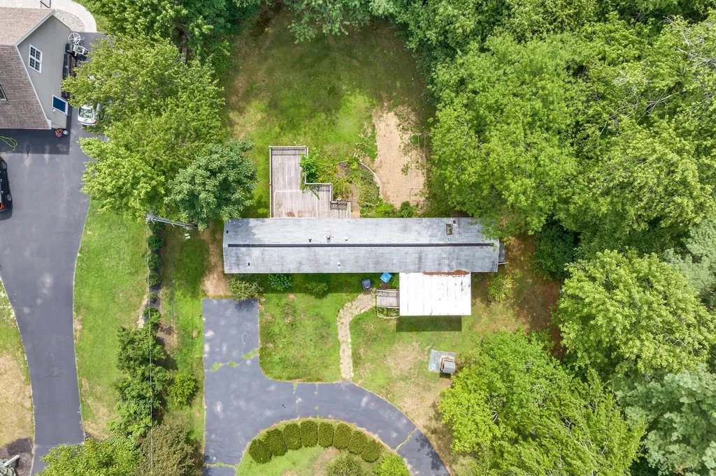 38 Lovell Road Stratham NH 03885