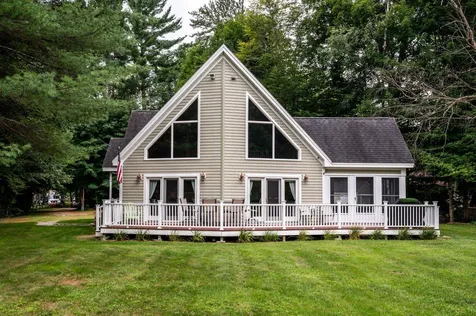 11 Captain Lovewell Lane Ossipee NH 03814
