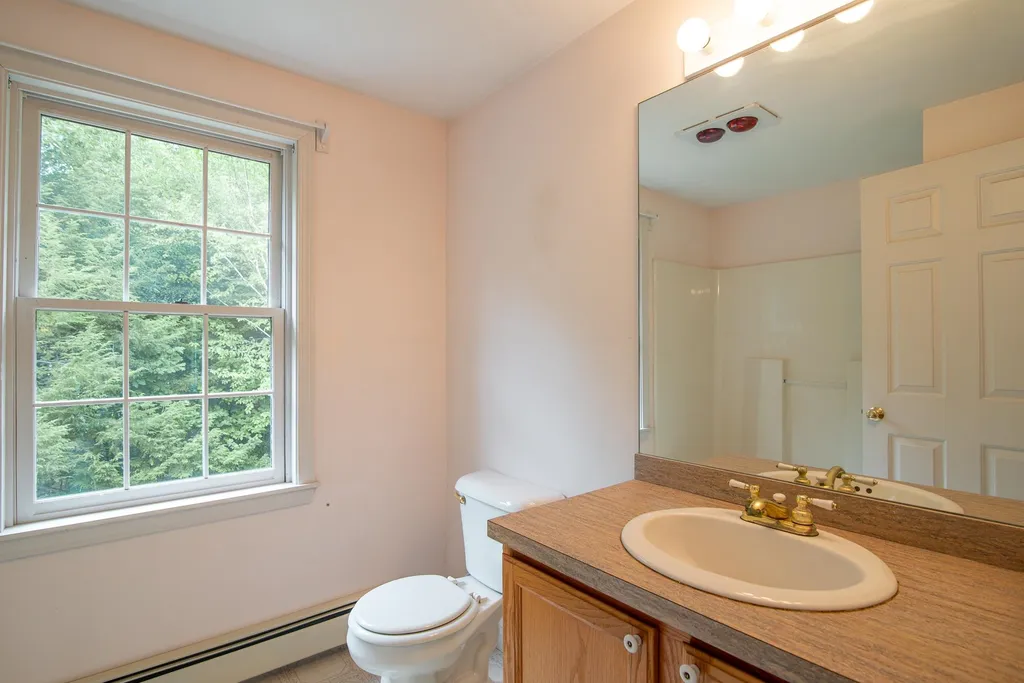 83 Highland Ridge Road Barrington NH 03825
