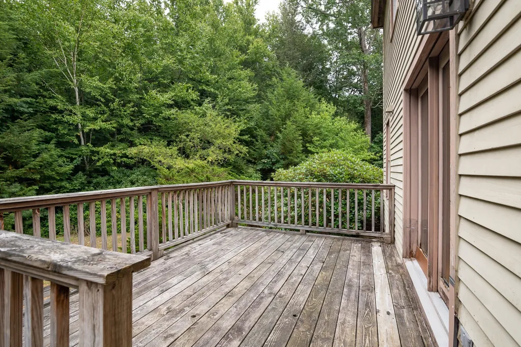 83 Highland Ridge Road Barrington NH 03825