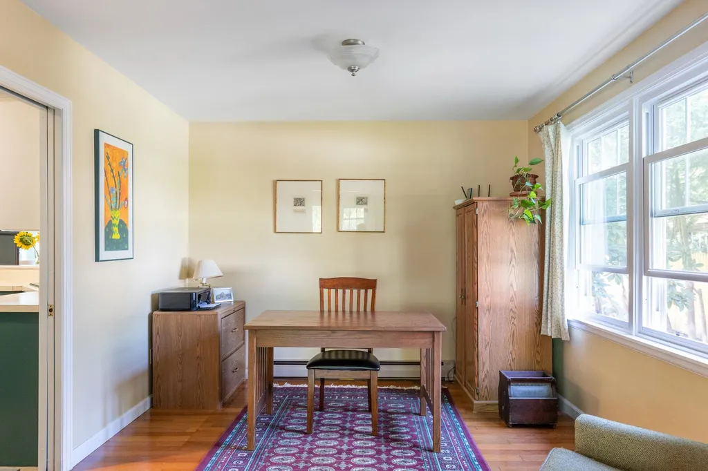 92 Oakcrest Drive Burlington VT 05408