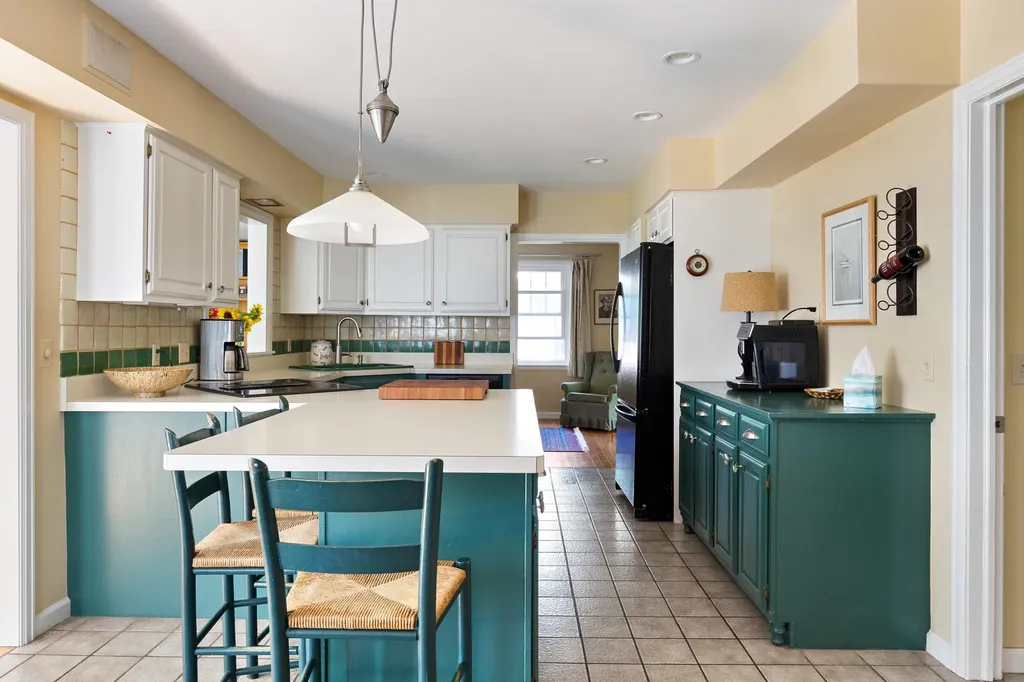92 Oakcrest Drive Burlington VT 05408