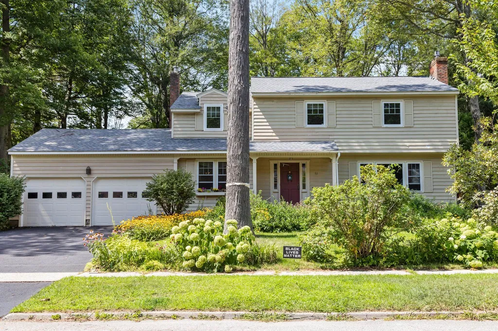 92 Oakcrest Drive Burlington VT 05408