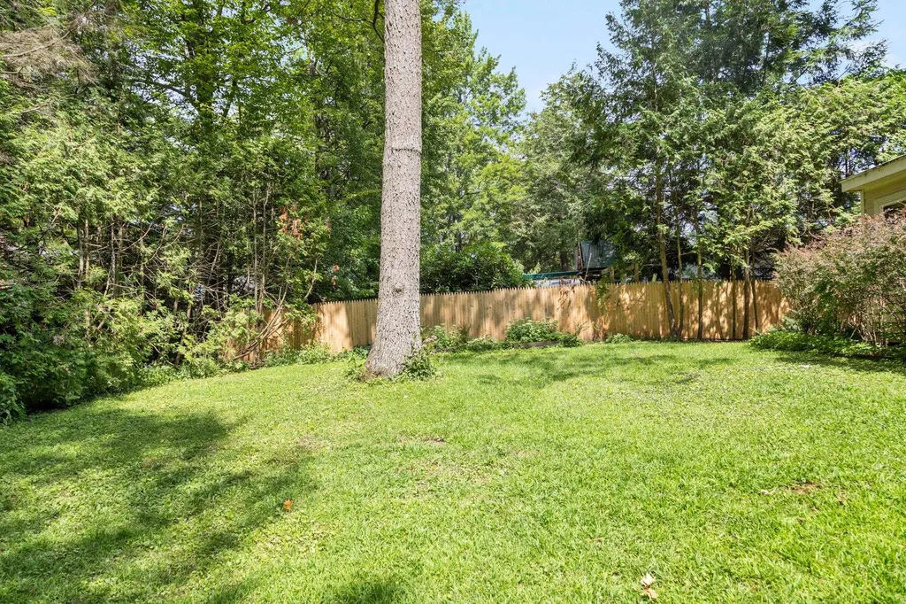 92 Oakcrest Drive Burlington VT 05408