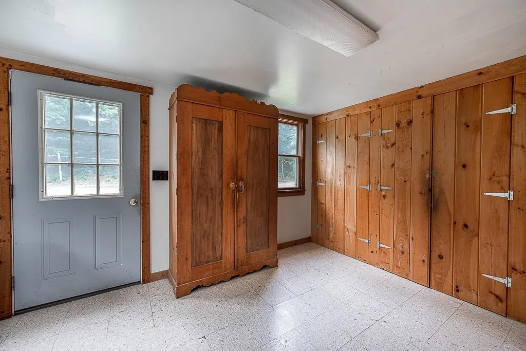 176 Waukeena Lake Road Danbury NH 03230