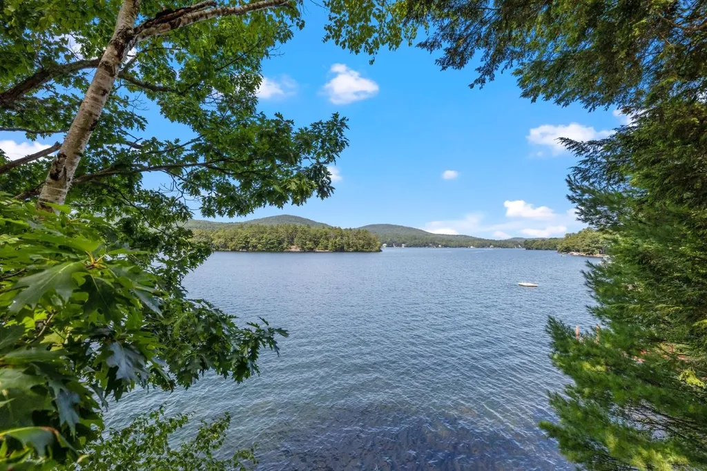 119 Leighton Avenue S Laconia NH 03246