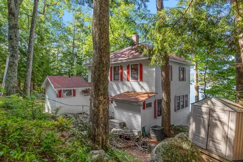 119 Leighton Avenue S Laconia NH 03246