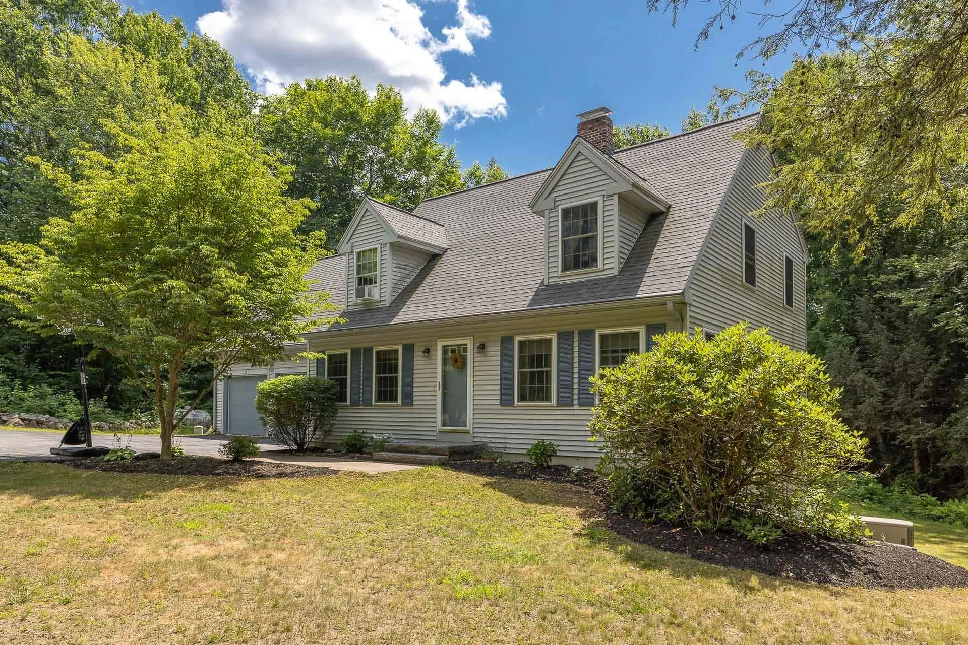 18 Clover Lane Barrington NH 03825