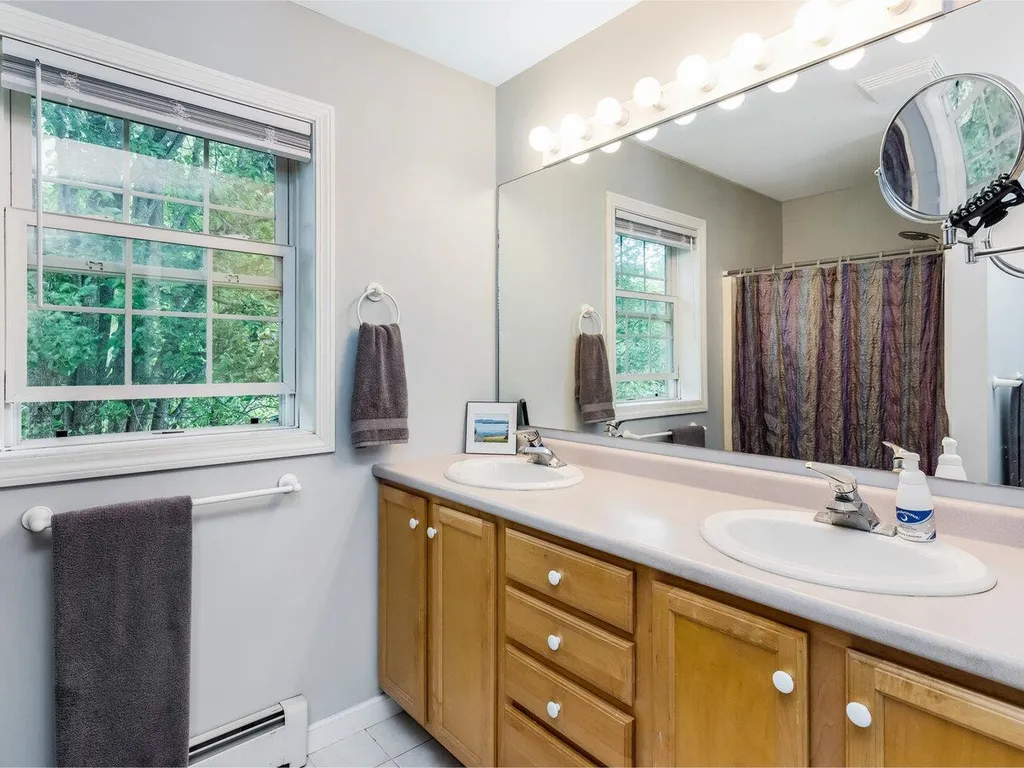 515 Longmeadow Drive Shelburne VT 05482