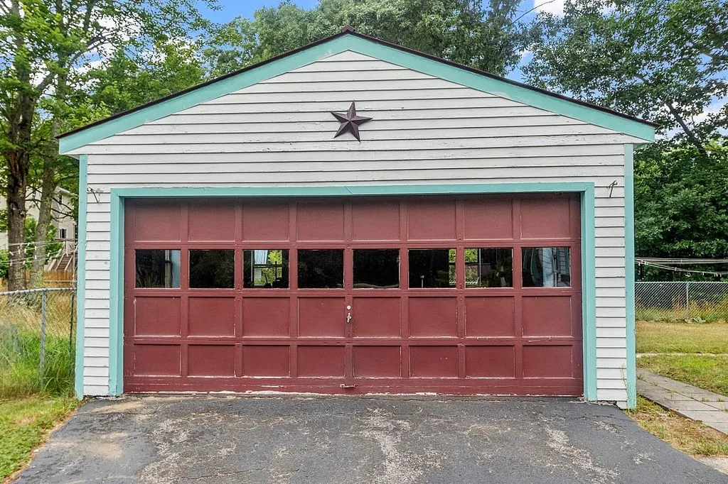 410 Melendy Road Milford NH 03055