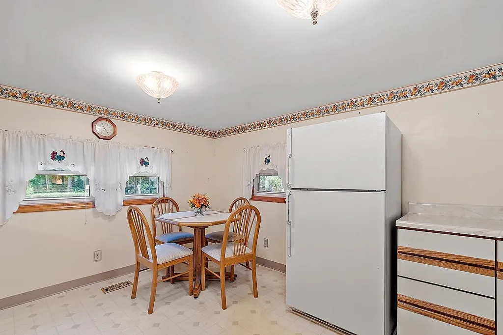410 Melendy Road Milford NH 03055