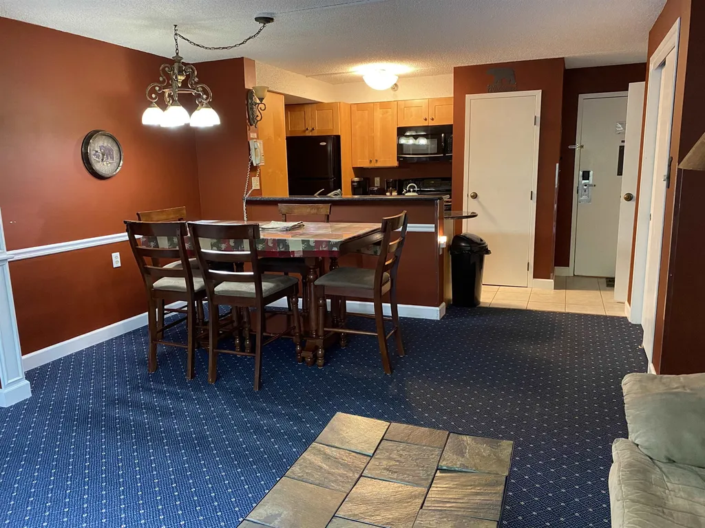23 Black Bear Road Waterville Valley NH 03215