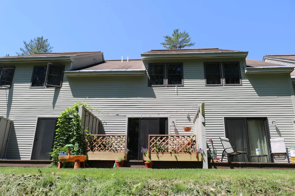135 Woodhaven Drive Hartford VT 05001