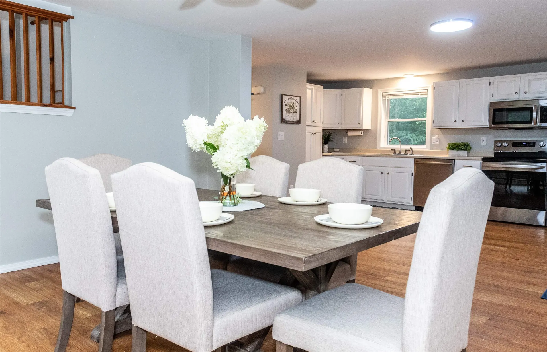 18 Hickory Way Strafford NH 03884