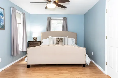 18 Hickory Way Strafford NH 03884