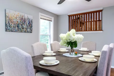 18 Hickory Way Strafford NH 03884