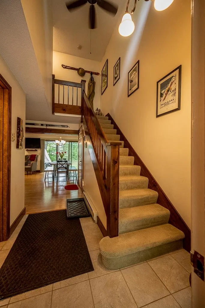 860 Murphy's Road Hartford VT 05059