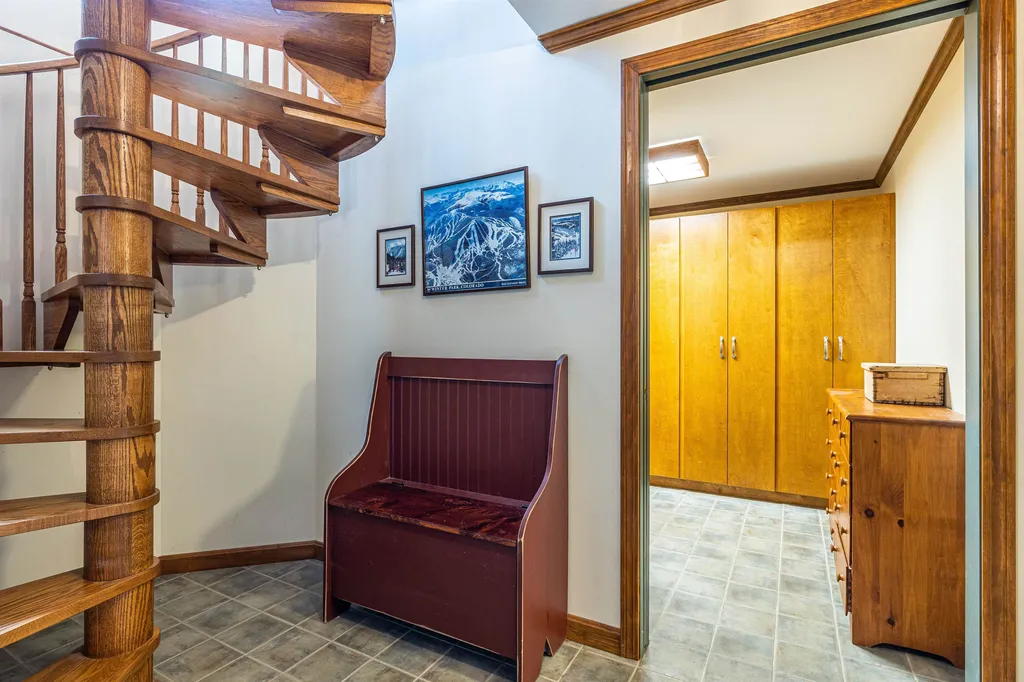 64 Oakmont Drive Concord NH 03301