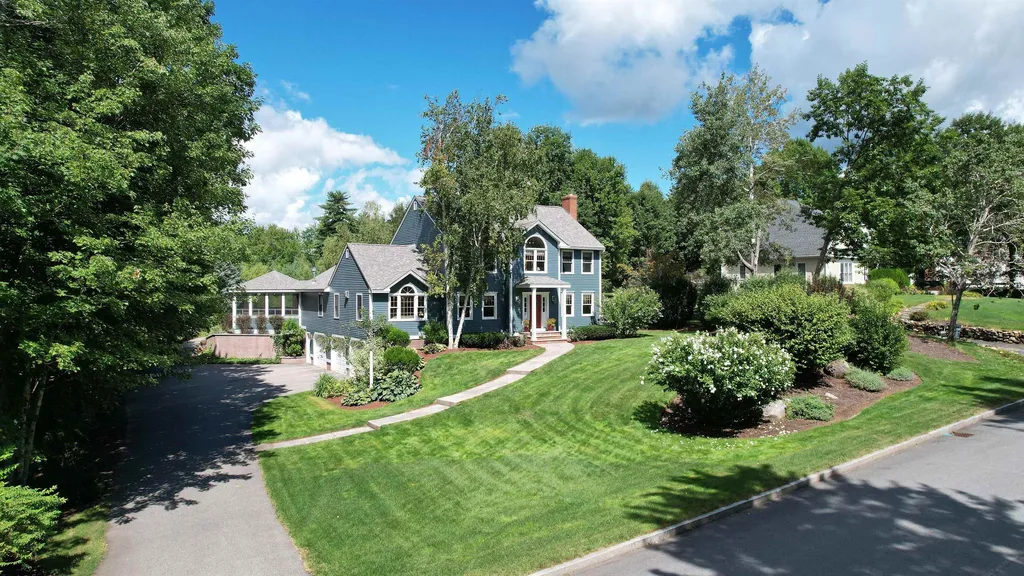 64 Oakmont Drive Concord NH 03301