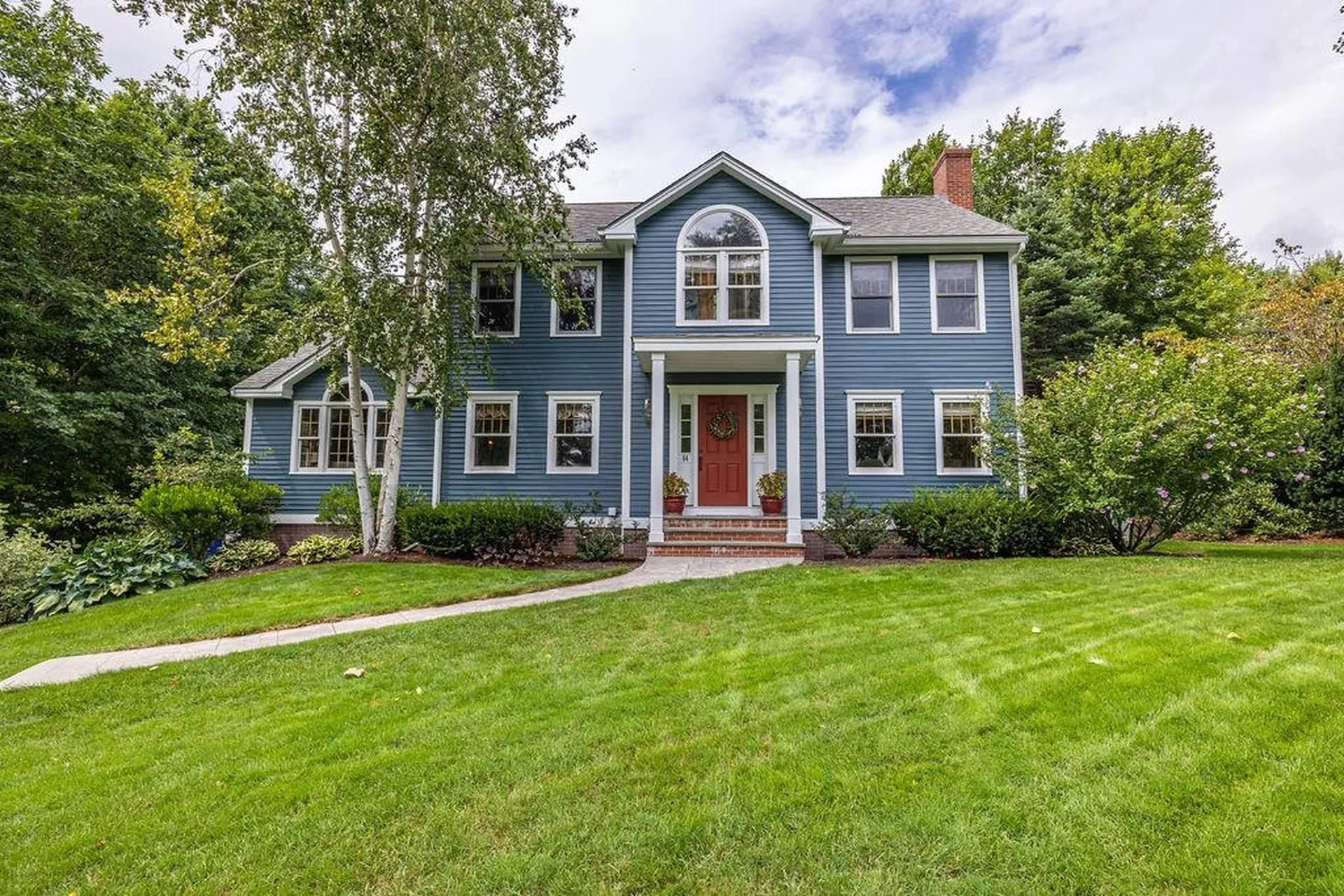64 Oakmont Drive Concord NH 03301