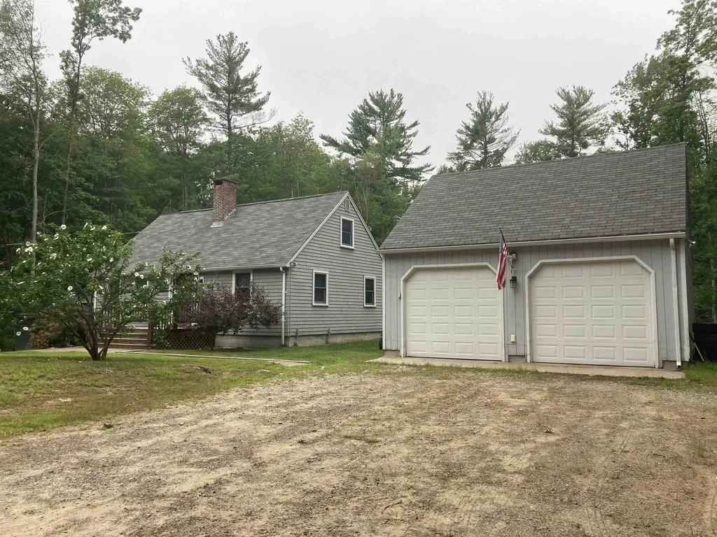 5 Wilkele Road Sandown NH 03873