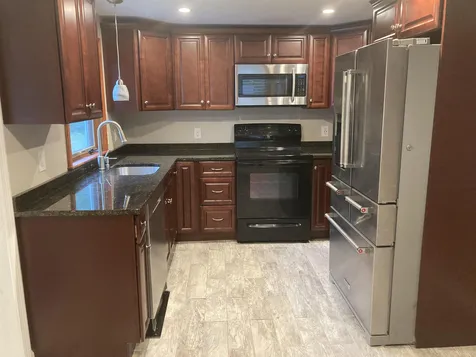 5 Wilkele Road Sandown NH 03873