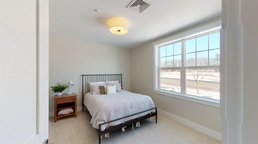 7 Longview Drive Atkinson NH 03811