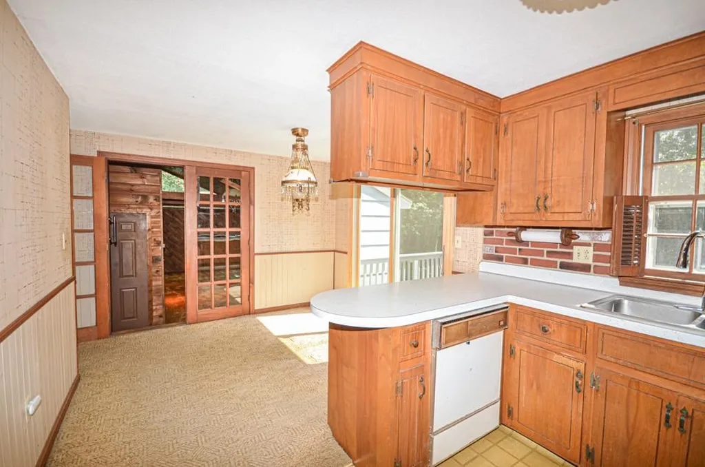 9 Spruce Street Merrimack NH 03054