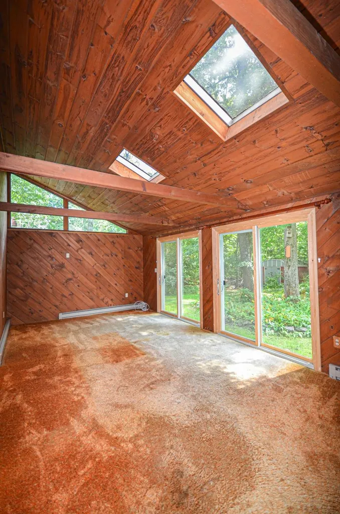 9 Spruce Street Merrimack NH 03054