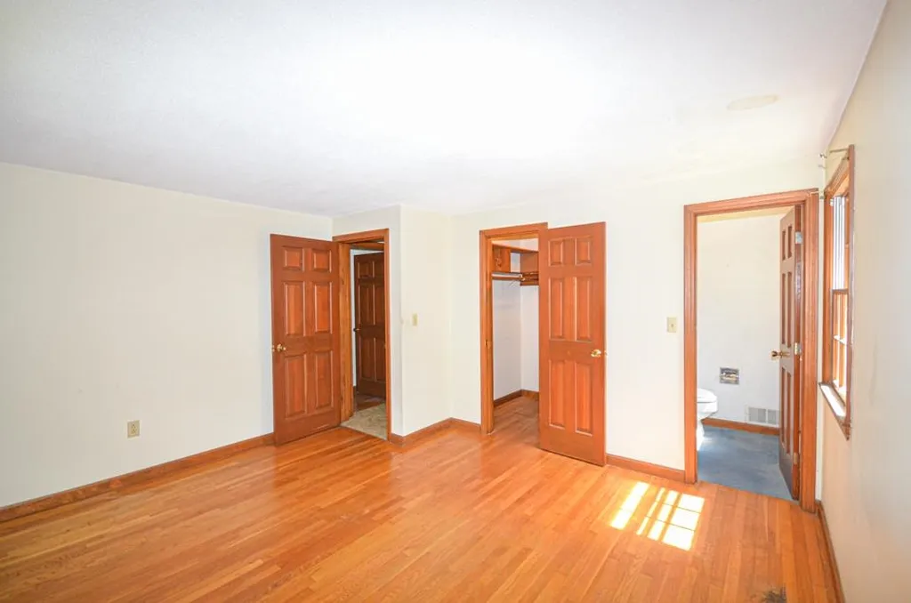 9 Spruce Street Merrimack NH 03054