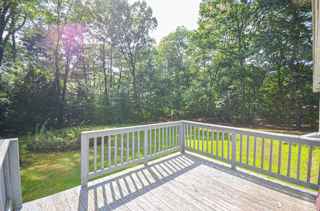 9 Spruce Street Merrimack NH 03054