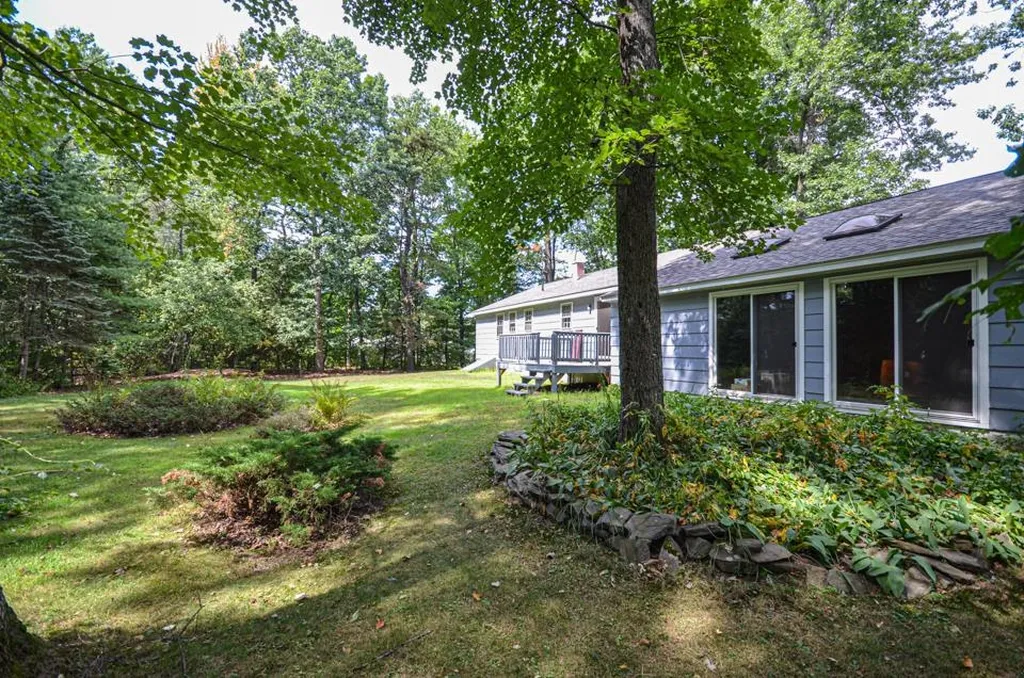 9 Spruce Street Merrimack NH 03054