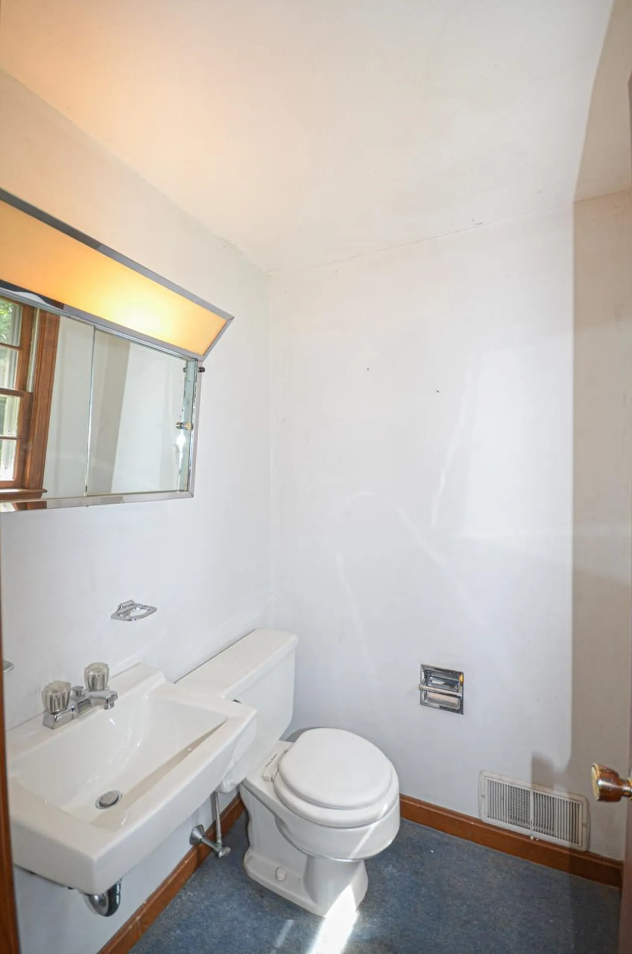 9 Spruce Street Merrimack NH 03054
