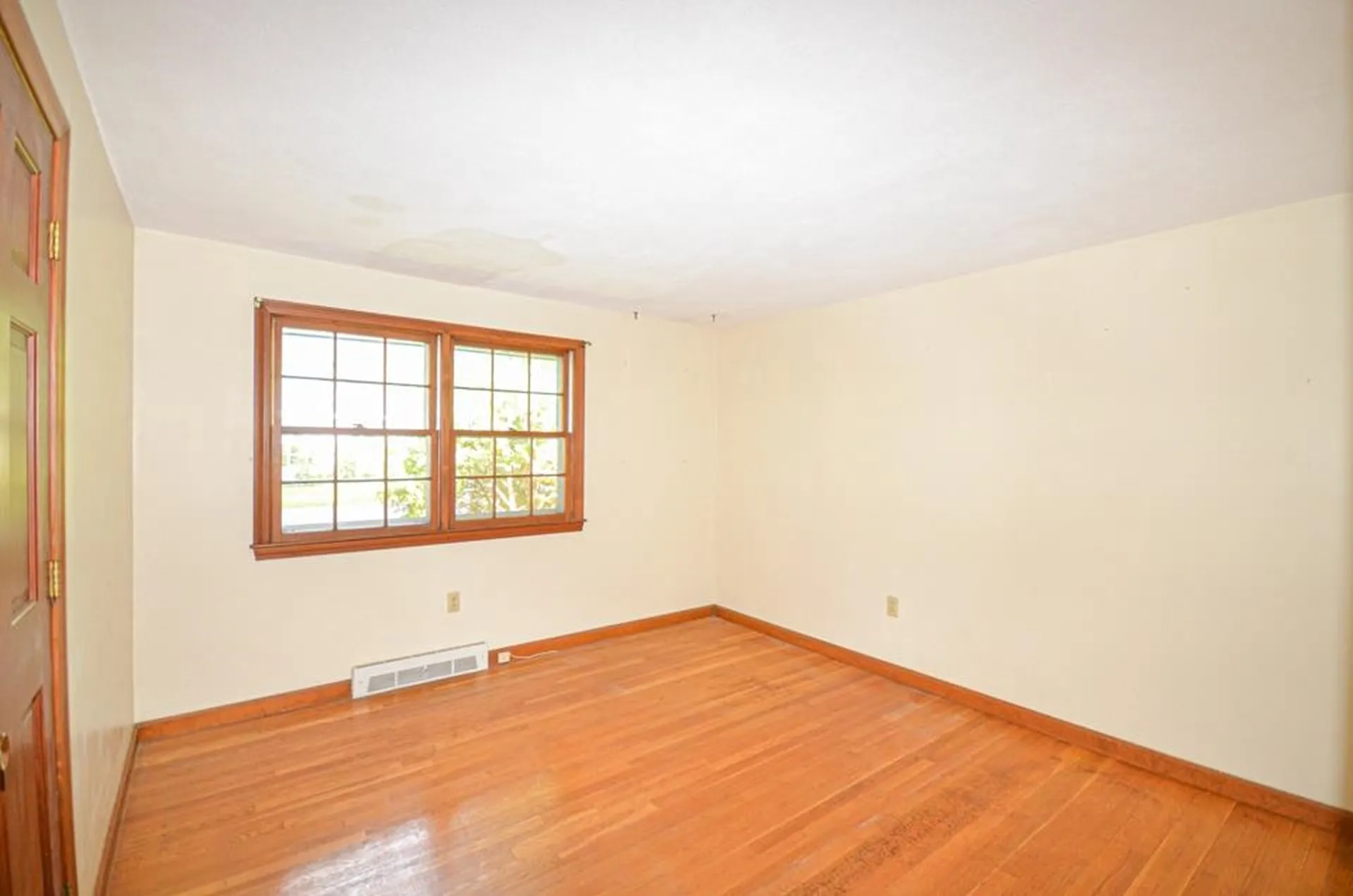 9 Spruce Street Merrimack NH 03054