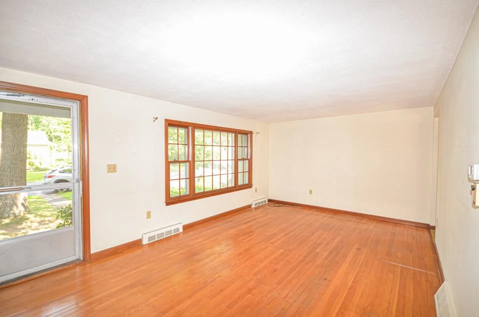 9 Spruce Street Merrimack NH 03054