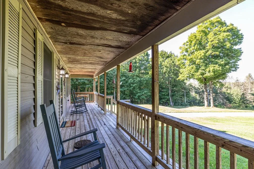 1066 Gorham Pond Road Dunbarton NH 03046
