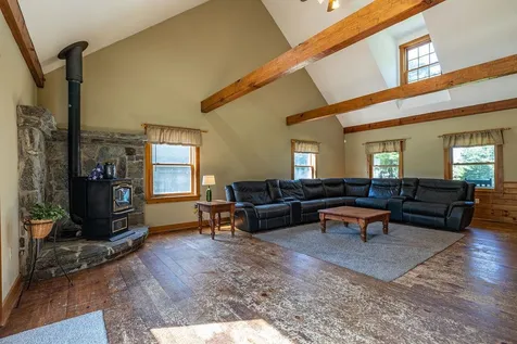 1066 Gorham Pond Road Dunbarton NH 03046