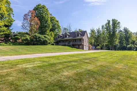 1066 Gorham Pond Road Dunbarton NH 03046