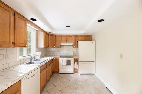 14 Depot Road Windham NH 03087