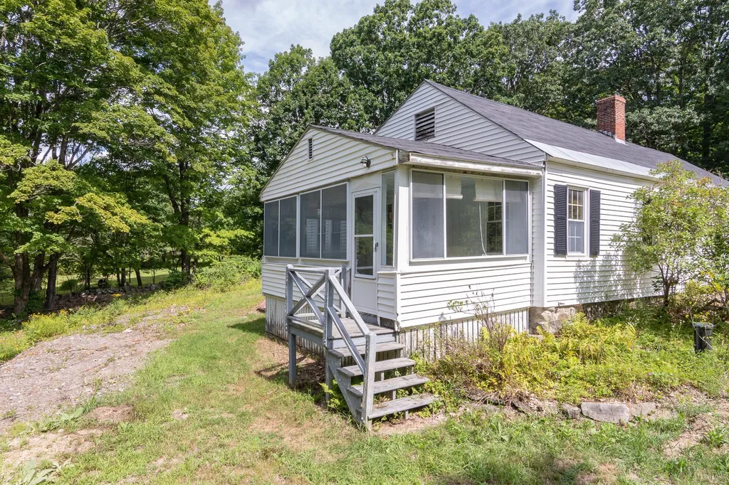 283 Meredith Neck Road Meredith NH 03253