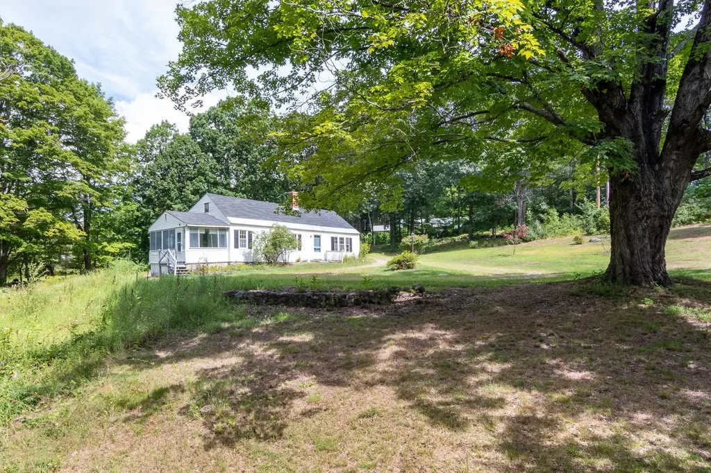 283 Meredith Neck Road Meredith NH 03253
