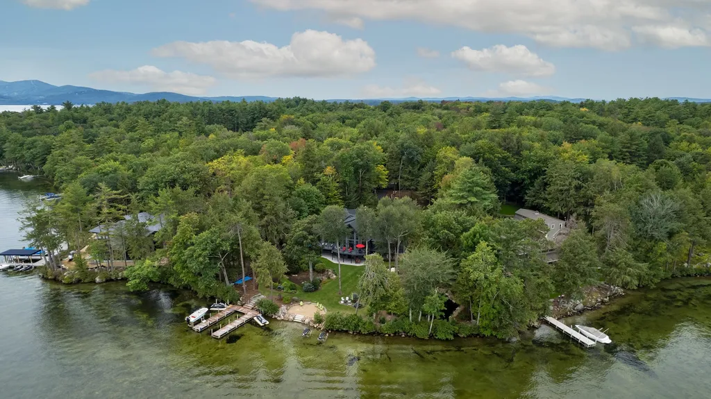 75 Windermere Road Moultonborough NH 03254