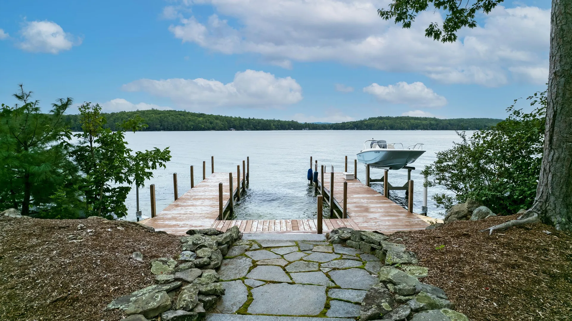 75 Windermere Road Moultonborough NH 03254