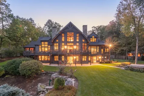 75 Windermere Road Moultonborough NH 03254