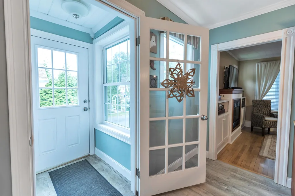 15 Orchard Street Auburn NH 03032