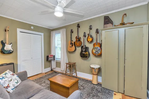 15 Orchard Street Auburn NH 03032