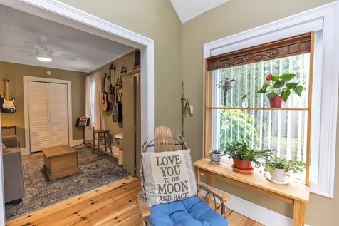 15 Orchard Street Auburn NH 03032