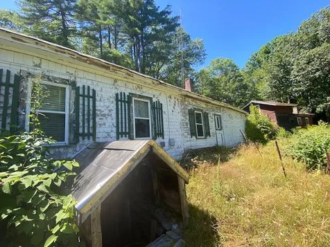345 Salisbury Road Franklin NH 03235